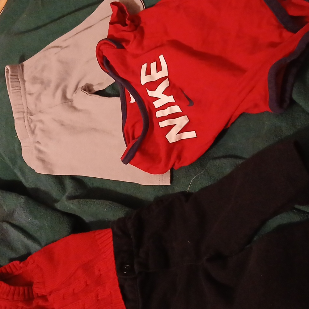 1 v-neck sweat vest,blue &red pants,black pants with elastic, gray pants & 1